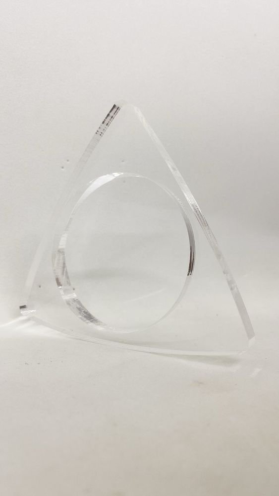 Bracelete Transparente Triangular
