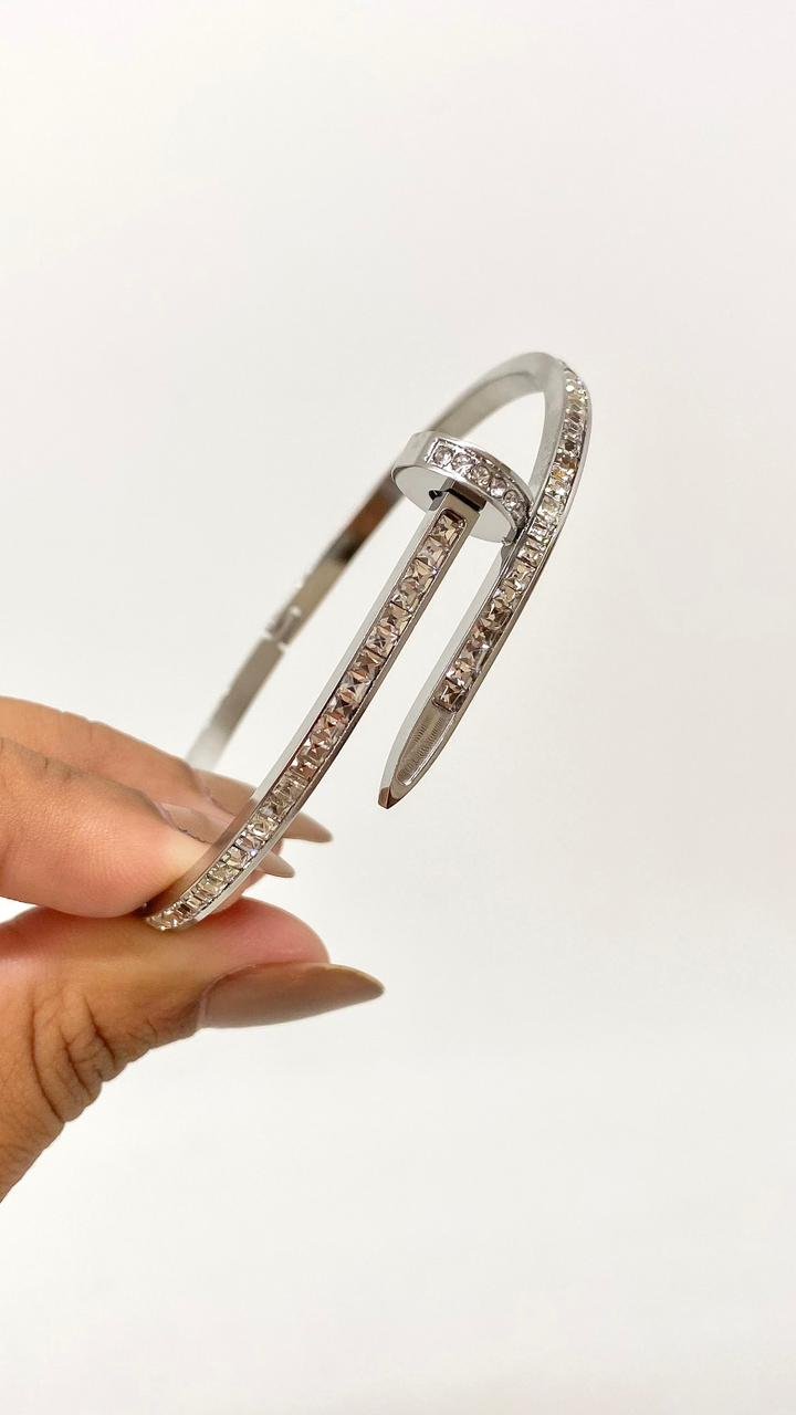 Bracelete Prego D´luxo Inspiração