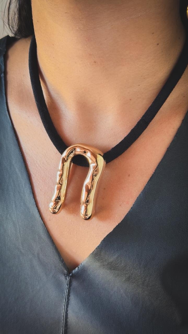 Colar Fenda D´veludo