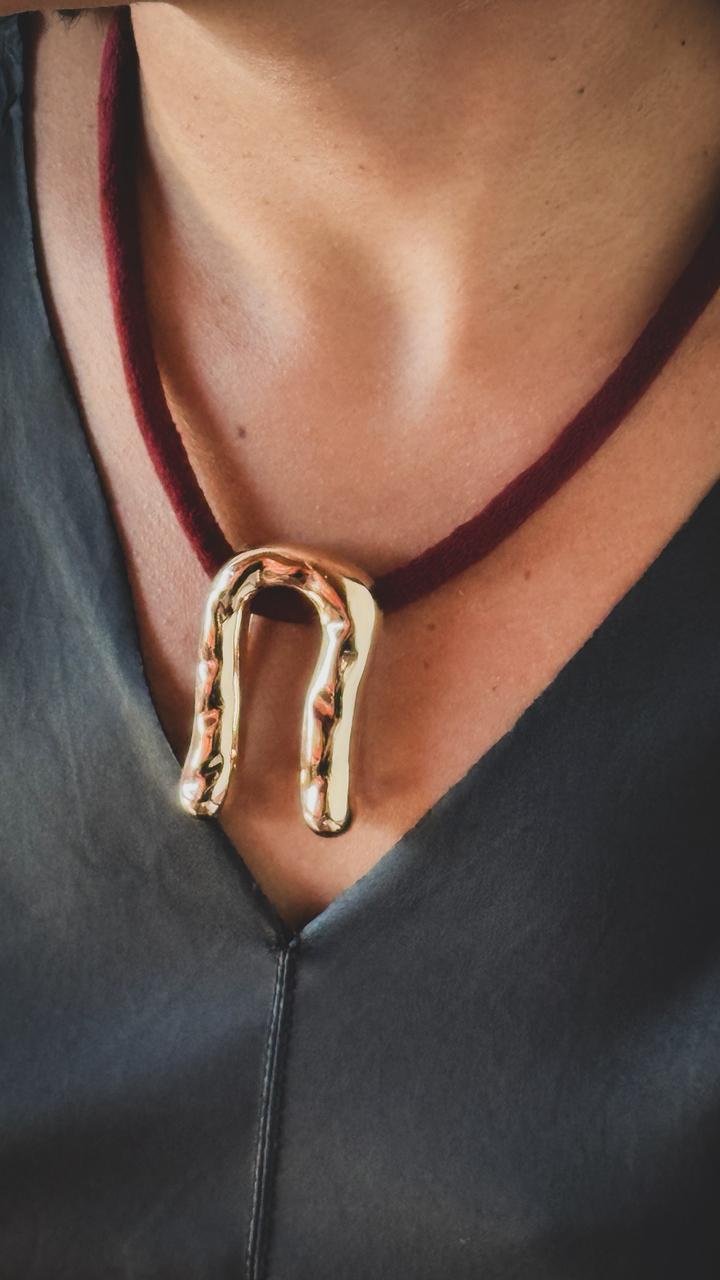 Colar Fenda D´veludo