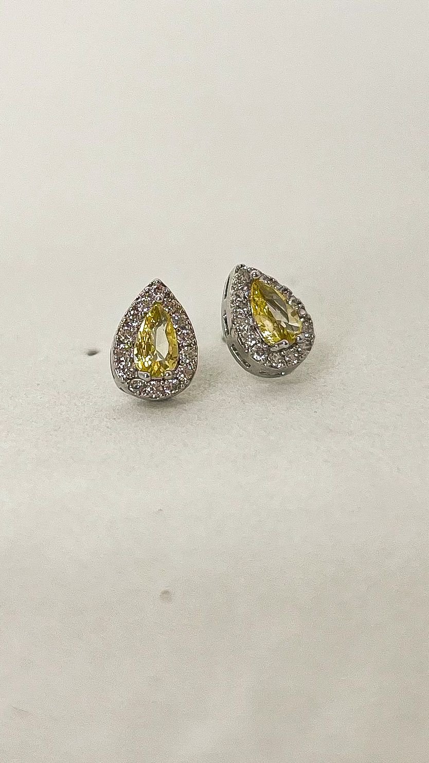 Brinco Gota Glow Amarelo Ouro Minimalist P