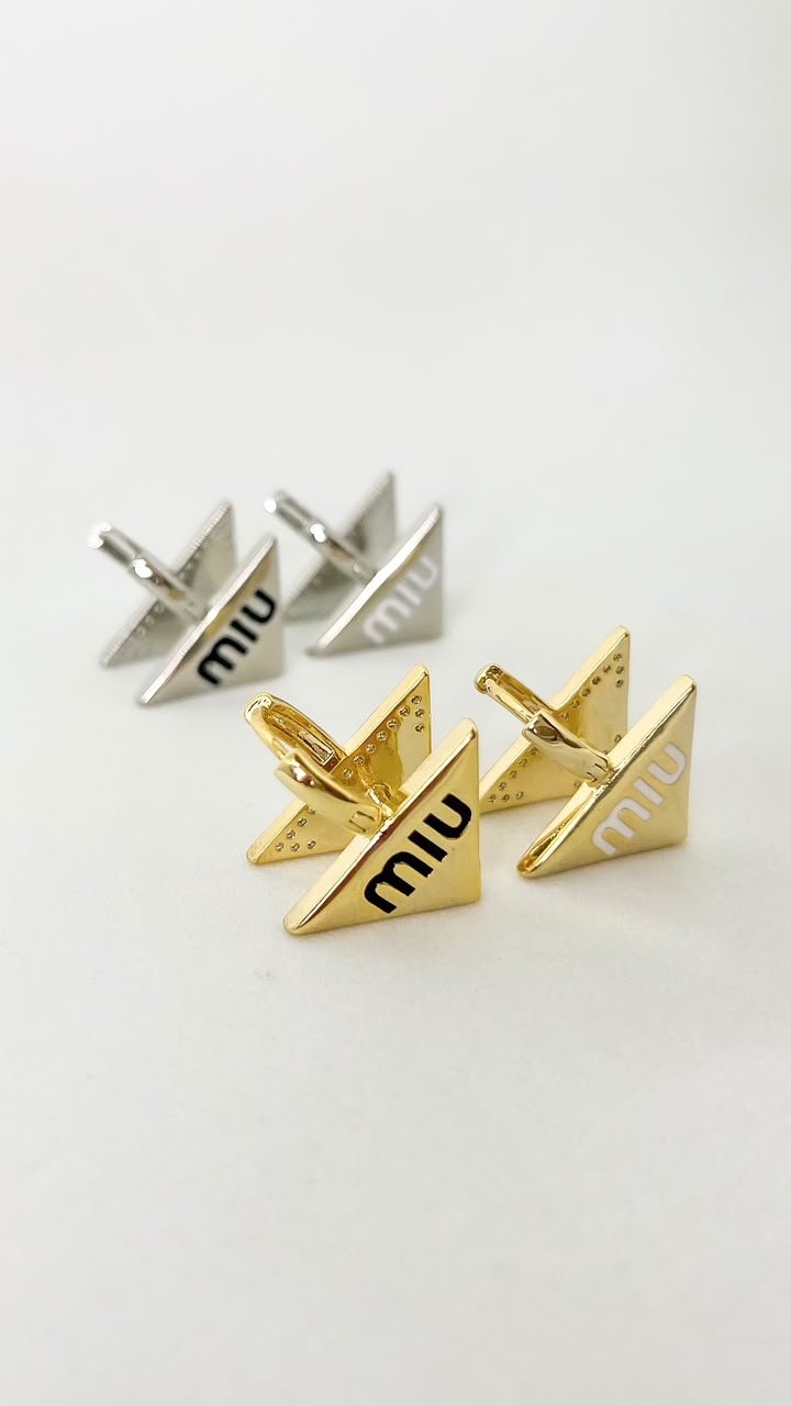 Argola Triangular Inspiração Mm